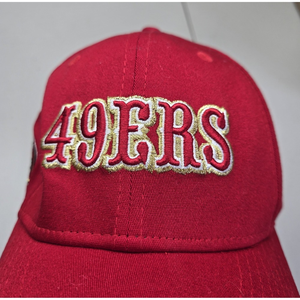 San Francisco 49ers Men Hat M/L‎ Red New Era Snapback Curved Embroidered